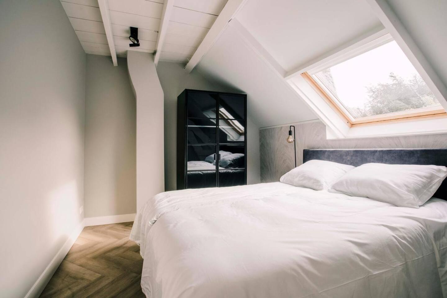 Stadsvilla Suite Willem 1 28m2 apartment met Airco no hotel Tilburg Buitenkant foto