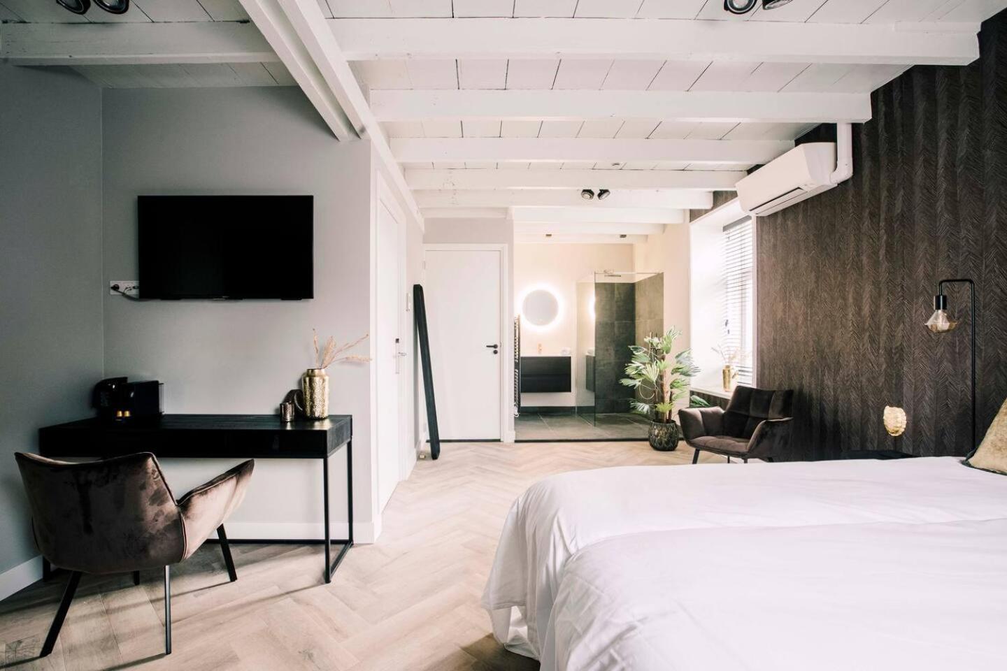 Stadsvilla Suite Willem 1 28m2 apartment met Airco no hotel Tilburg Buitenkant foto